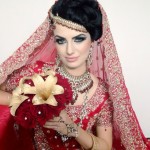 Indian Pakistani Asian Bridal Hair Style Tikka Dupatta